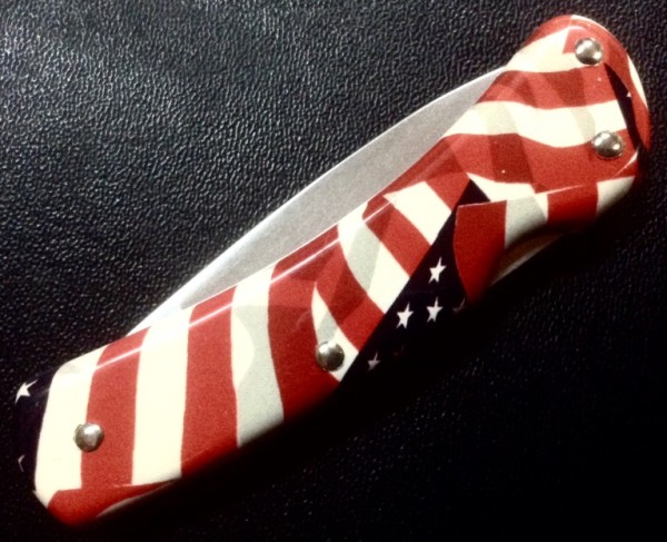 CAMILLUS 907F-&quot;Ol' Glory&quot; Series<br />Pocket Knife #37.
