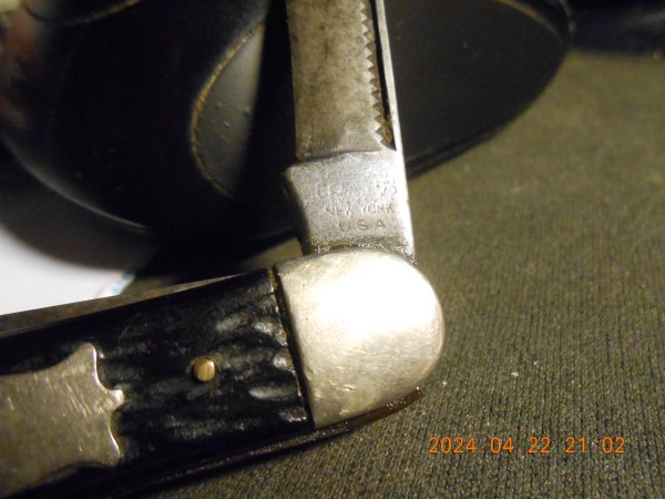 The stamp on the mark side is all but gone. Don't have the capability for great pictures but from what shows up , I'm sure it is a short line pattern.