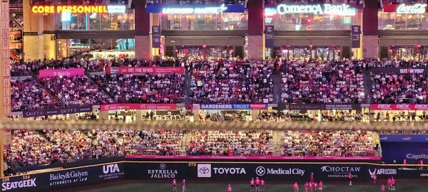 Home Run Derby crowd