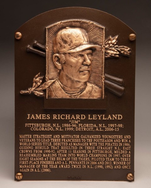 74491925007-leyland-plaque.jpg