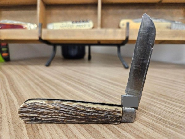 Mystery knife 24.jpg