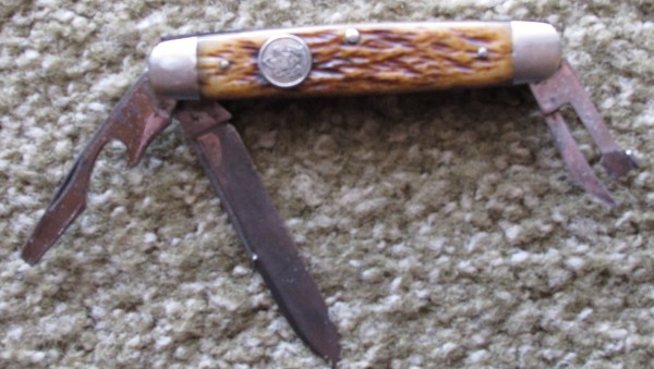 My Fathers boy scout knife.jpg.JPG