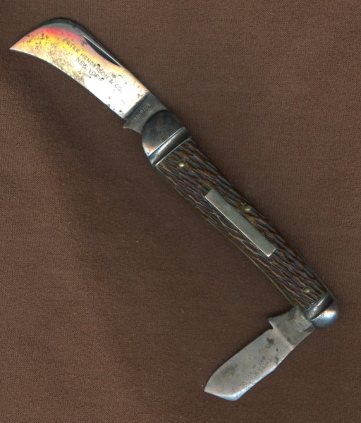 Schrade Henderson  S 7303 rooster comb829.jpg
