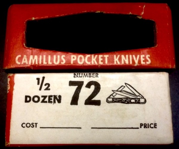 A First Generation CAMILLUS &quot;72&quot; Pocket Knife Illustration.