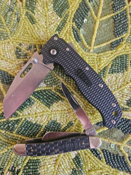 Demko AD20 & Case Med Stockman Comp.jpg