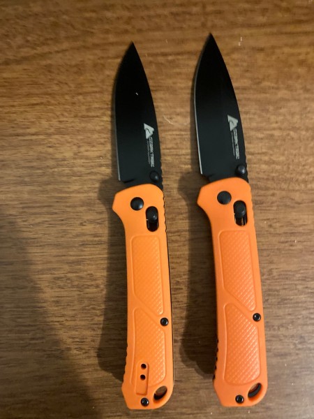 Ozark Trail 7.5 in. Slide lock folders with D2 blades.