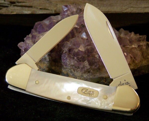 Mother Of Pearl Case Canoe 2005.JPG