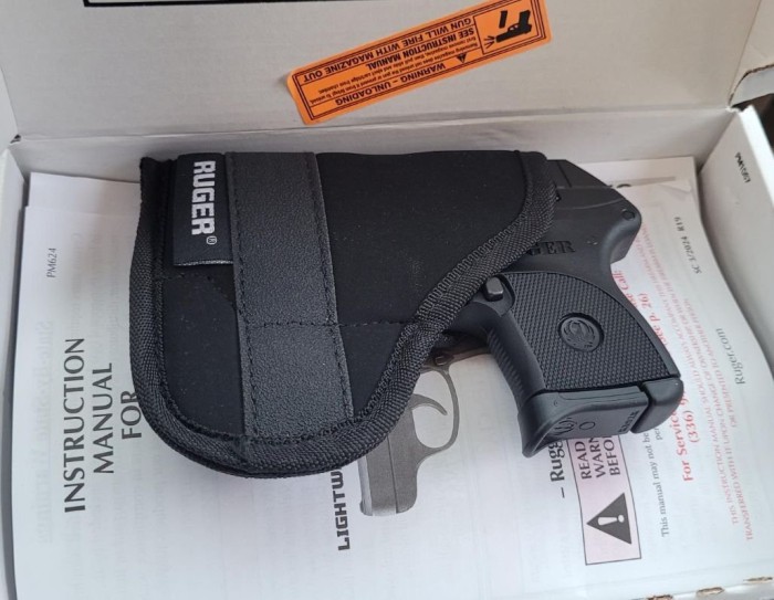 Ruger LCP pocket holster.jpg