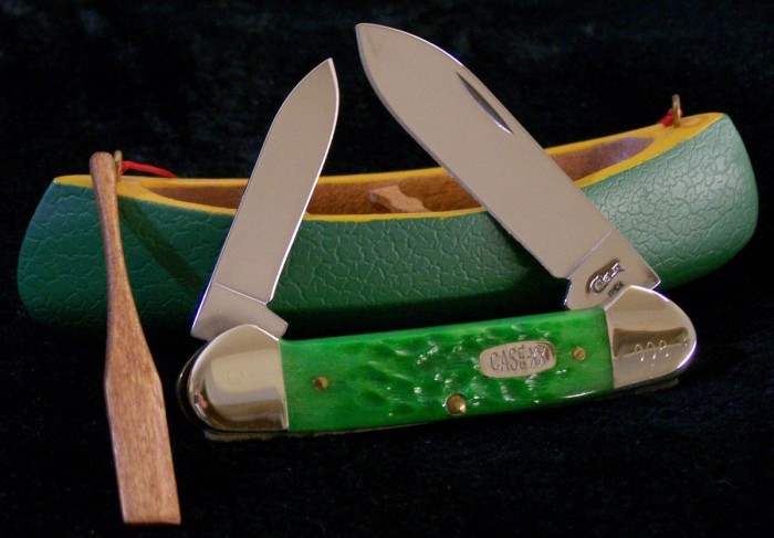 Bright Green Bone Case Canoe 1998.JPG