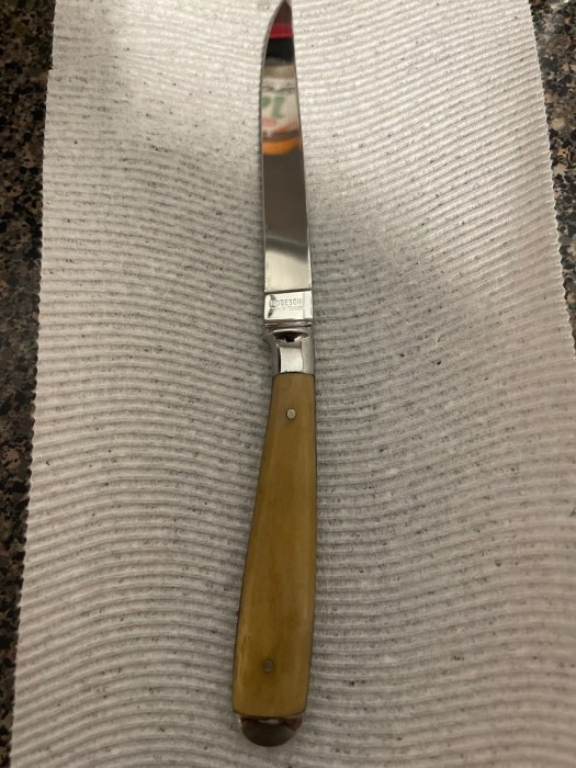 Can anyone help me identify this fixed blade Robeson and or get me close to a date of mfg?