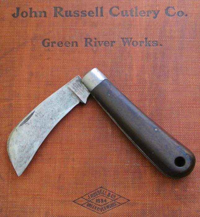 Pruner Russell (1382x1500).jpg