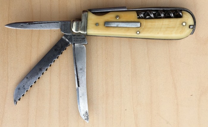 Mystery Knife #1.jpeg