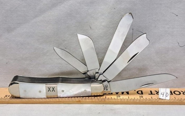 auction knife.jpg