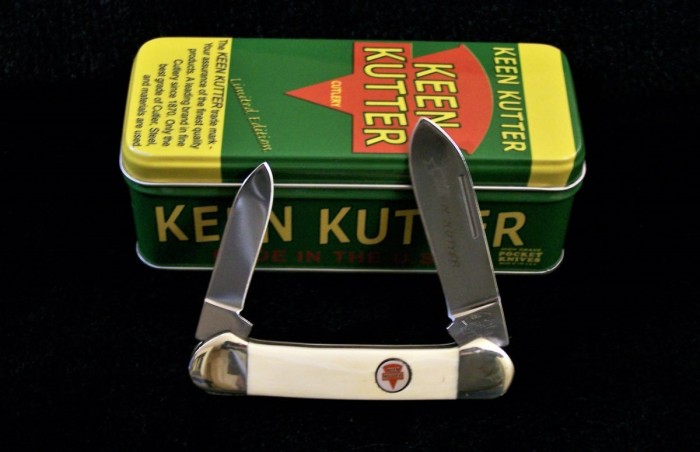 Keen Kutter (by Bear) Mamoth Ivory Canoe.jpg