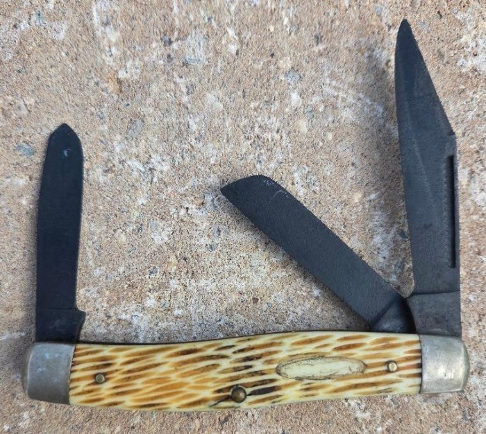 dadsknife.jpeg