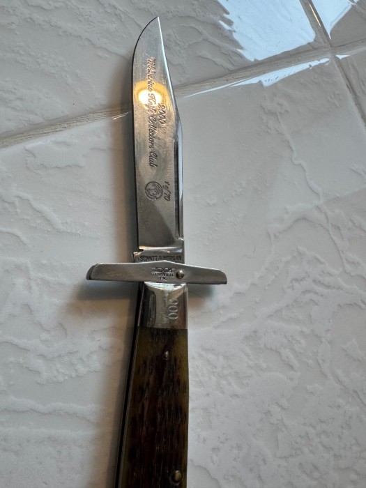Picture of blade with serial number.