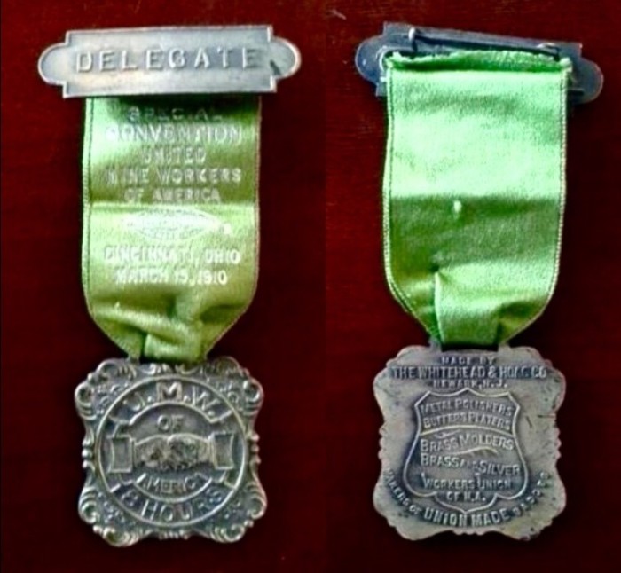 A Whitehead &amp; Hoag Co. Manufactured Badge.<br />United Mine Workers Of America - Circa 1910.<br />NOT My Item(s). NOT My Picture(s).