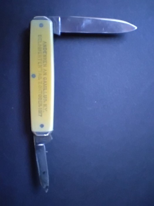 camillus advertising / commemorative knife