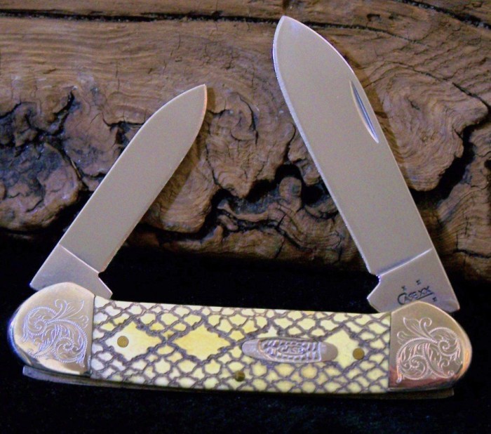 Rattler W-Belly scales 1.JPG
