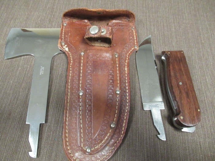 Robeson with a Thumb Notch at the rear of Handle