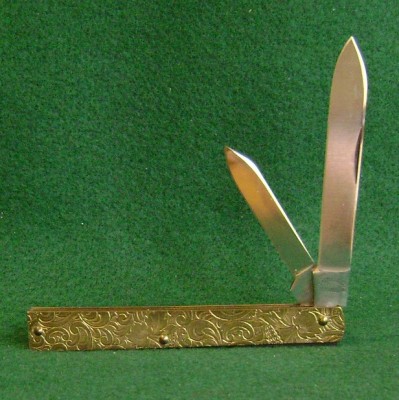 Queen Brass Handles.jpg