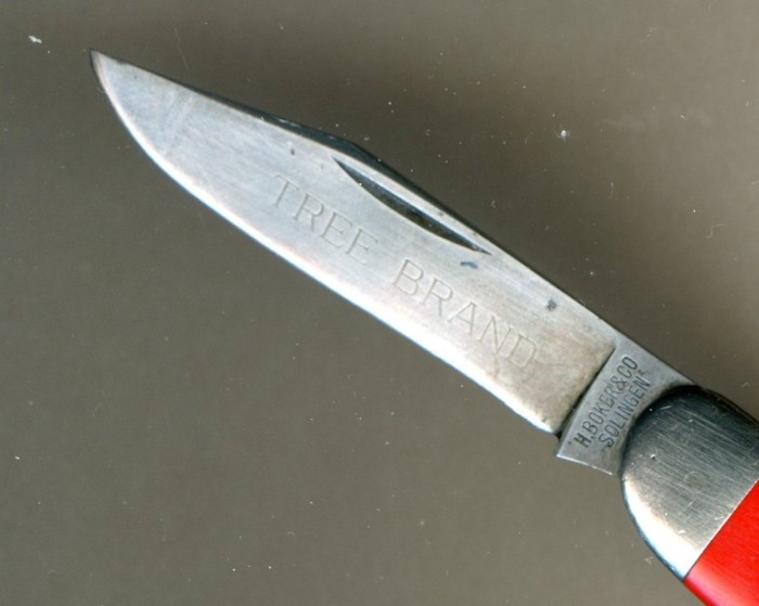 Red comp Boker whittler w punch638.jpg