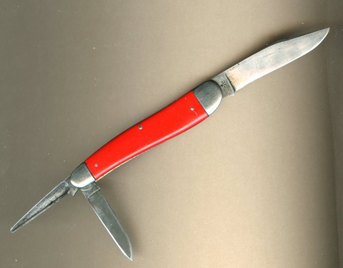 Red comp Boker whittler w punch639.jpg