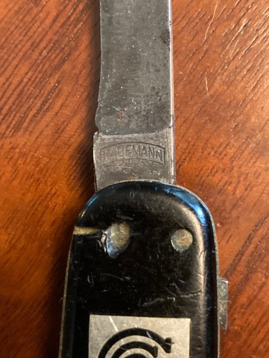 Curious about this knife I found amongst me Norwegian step-dad’s things.