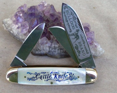 Prototype Pearl Cattle knife with Schrimshaw