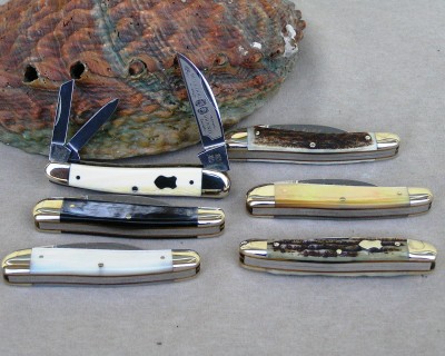 Set of 6 Carbon Steel 3 1/8 Seductress PROTOTYPES. Set has the shipping invoice with COA's, Only set out there in Carbon steel, there are 6 knives in surgical steel still out there