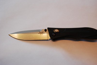 Benchmade Aris.jpg