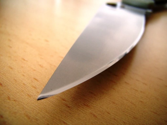 Spyderco-Military-CPM-D2-edge-pics-9.jpg
