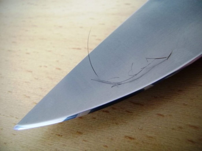 Spyderco-Military-CPM-D2-edge-pics-10.jpg