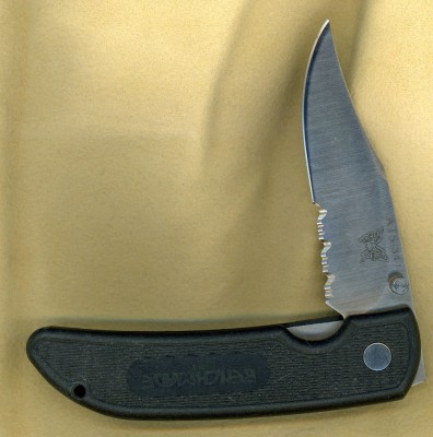 Benchmade.jpg