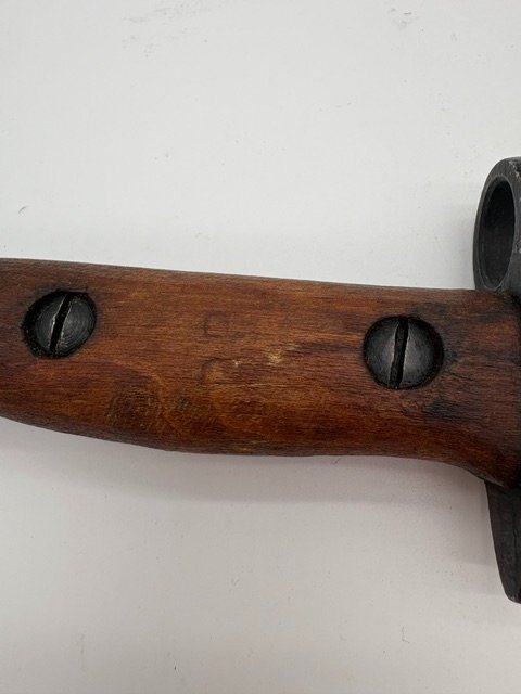 Bayonet e.jpg