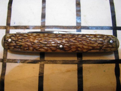 IXLWhittler01.jpg