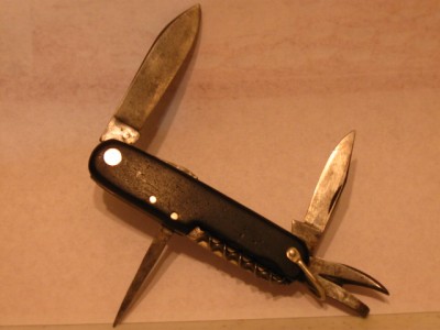 KUTMASTER UTILITY KNIFE.JPG