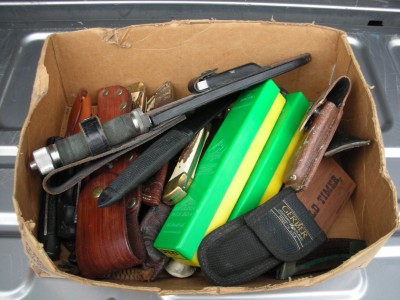 Knives 300.jpg