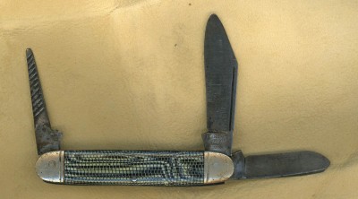 Camillus 4-line snake skin a.jpg