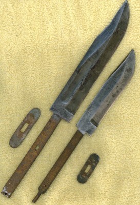 2 Military Camillus' b.jpg