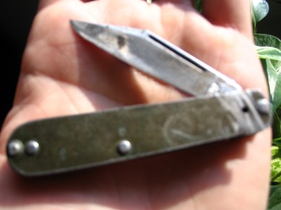 knives1c 111.jpg
