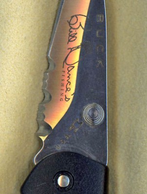 Buck - Bill Dance - blade markings.jpg