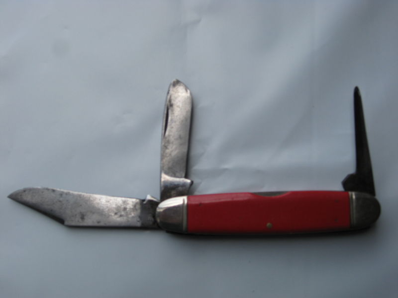 Camillus Sword Brand, Vintage Three Blade  _b.jpg