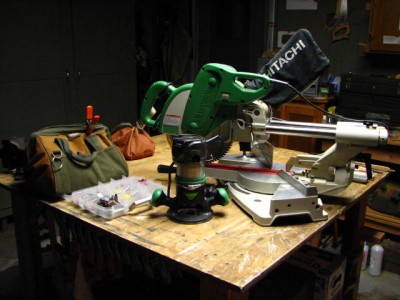 A double compound 10" saw. I got the router free with this.