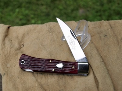 720111-Ruby%20Red%20Jigged%20Bone.jpg
