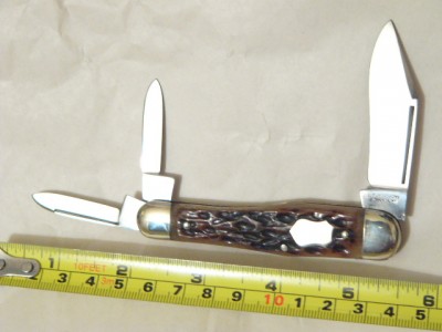 3 1/2" C Platts Sons brown jigged bone gunstock open