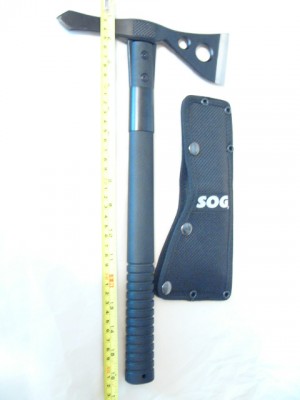 SOG tomahawk