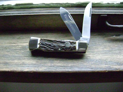 Weidmannsheil Stag Trapper 2 Blade 2297-S Mark.JPG