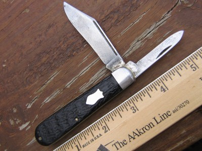 utica 2297855 knife 001.JPG