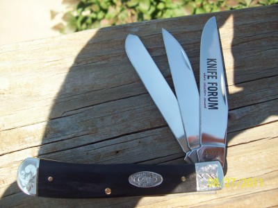 2011 Forum knife 001.jpg